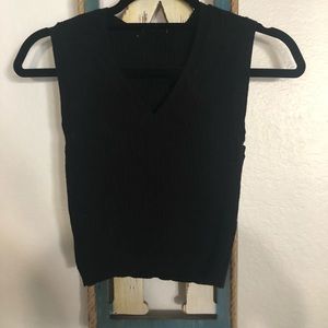 Black crop top vest NEED TO SELL ASAP